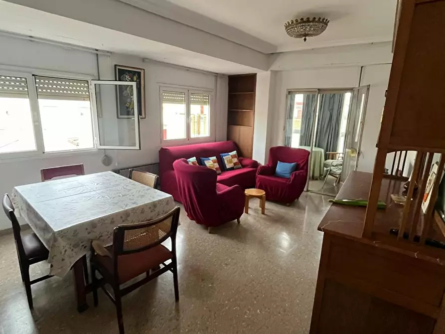 Immagine 2 di Camera in affitto  in Calle Riquelme a Murcia