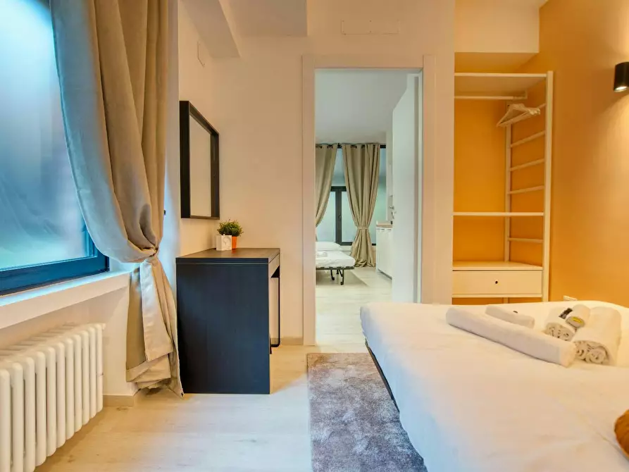 Immagine 5 di Appartamento in affitto  in Viale Giovanni Suzzani a Milano