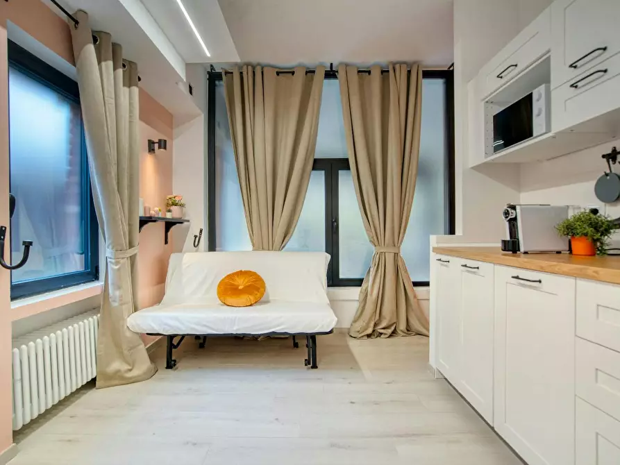 Immagine 10 di Appartamento in affitto  in Viale Giovanni Suzzani a Milano