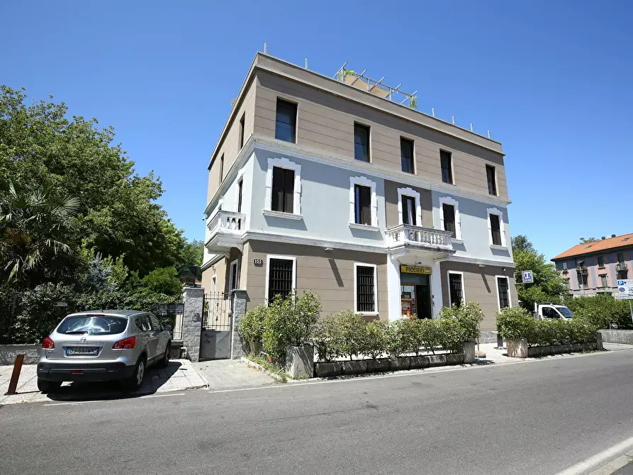 Immagine 5 di Appartamento in affitto  in Via Gratosoglio a Milano