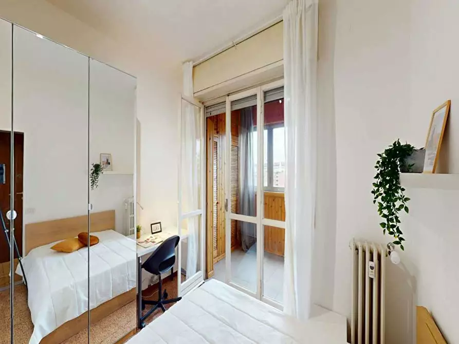 Immagine 1 di Camera in affitto  in Via Carlo Marx a Milano