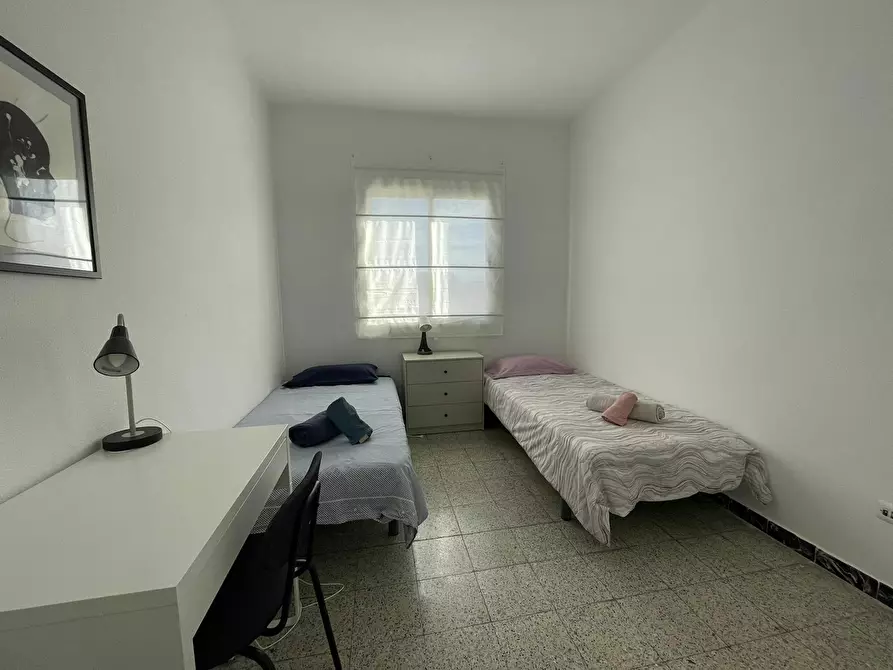 Immagine 2 di Camera in affitto  in Carrer d'Evarist Arnús a Barcelona