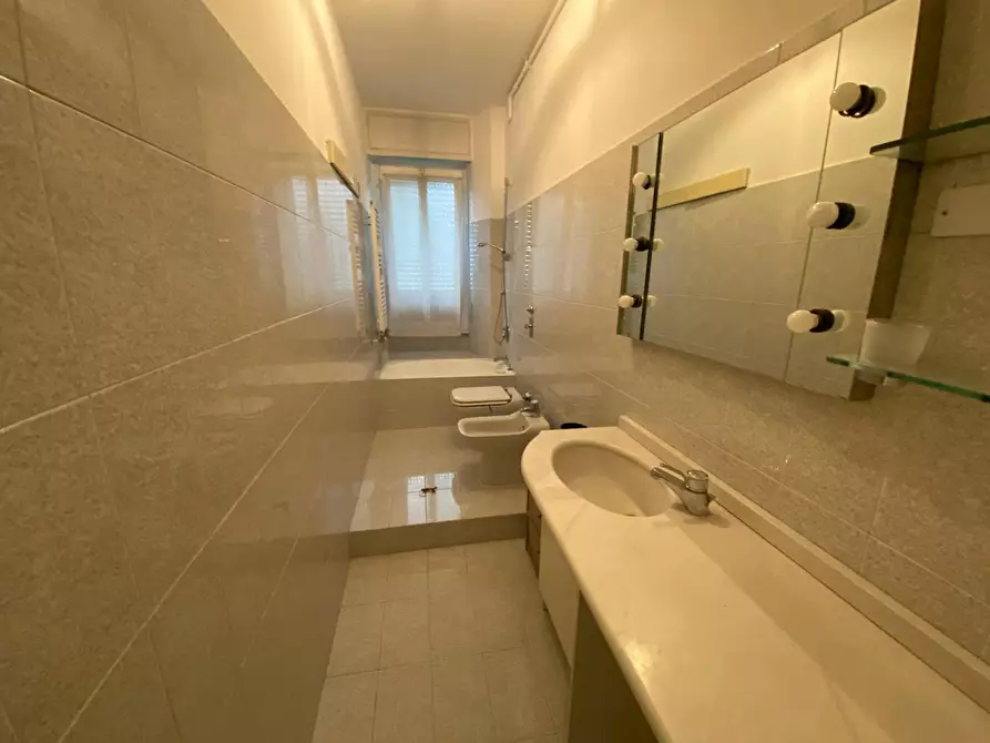 Immagine 9 di Appartamento in affitto  in Viale Certosa a Milano