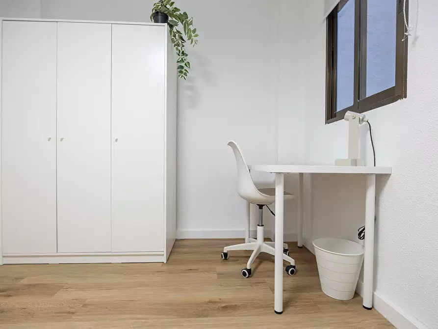 Immagine 3 di Camera in affitto  in Carrer de Dolores Alcaide a Valencia