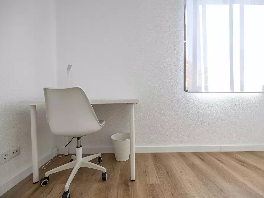 Immagine 6 di Camera in affitto  in Carrer de Dolores Alcaide a Valencia