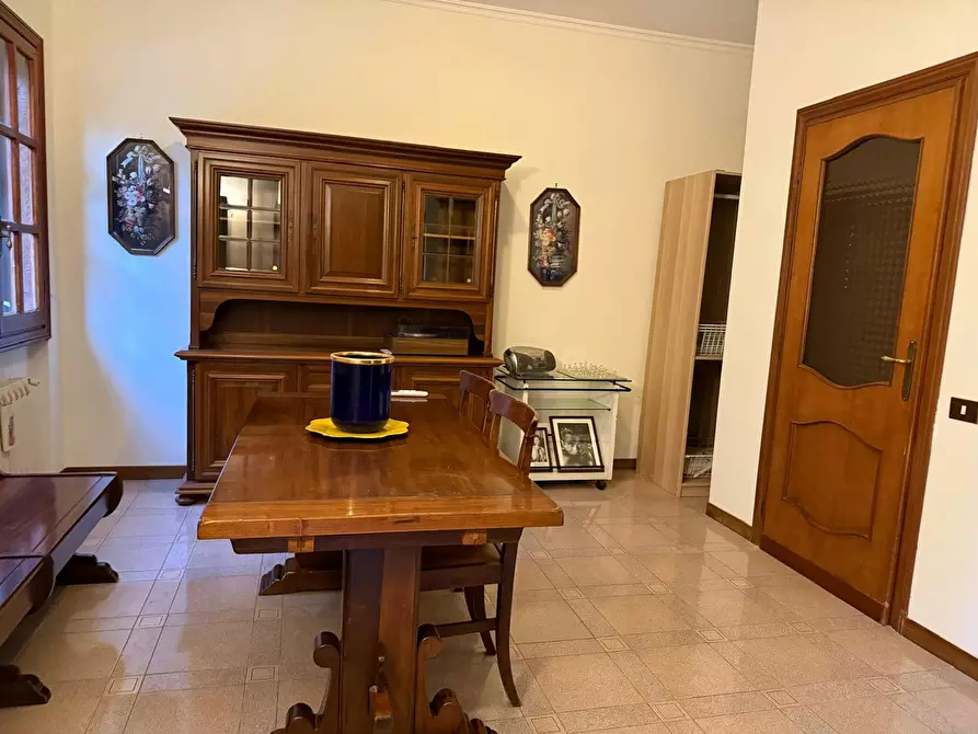 Immagine 8 di Camera in affitto  in Vicolo Olivella a Albano Laziale