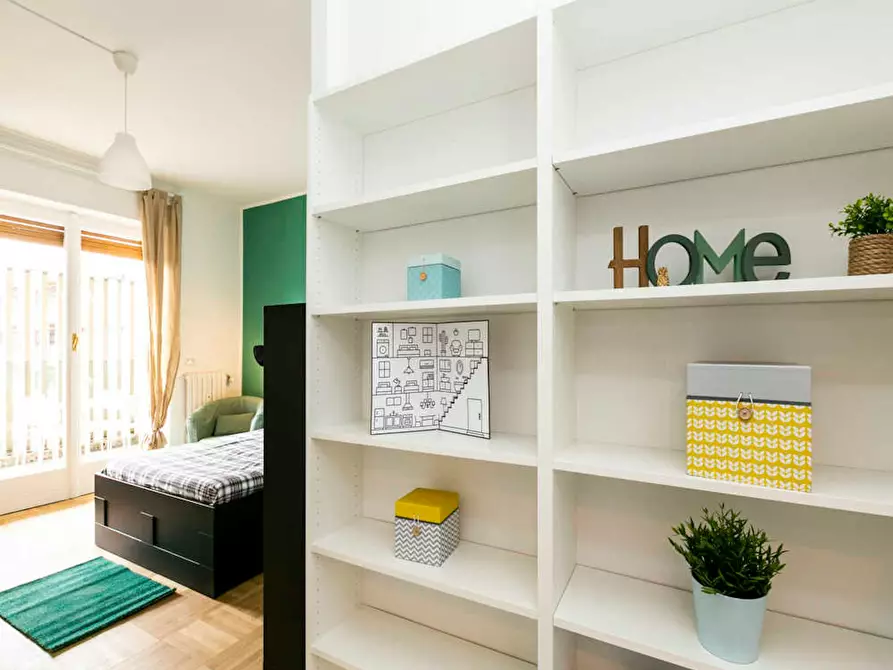 Immagine 4 di Camera in affitto  in Via Eugenio Pellini a Milano