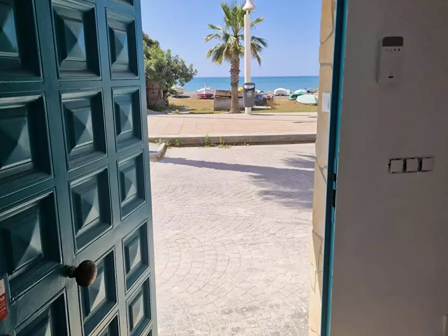 Immagine 2 di Casa indipendente in affitto  in Paseo de la Marina a Rincon De La Victoria
