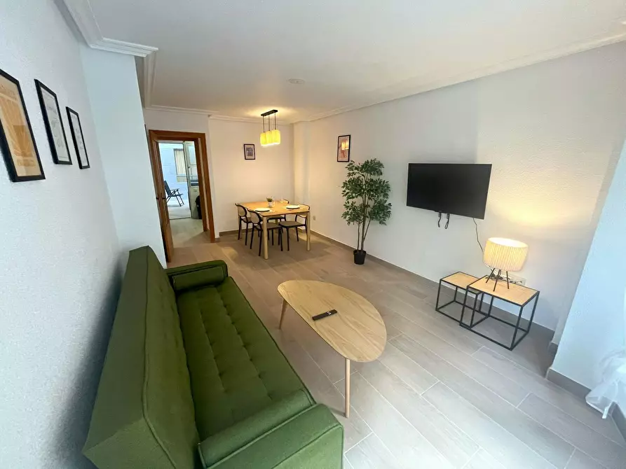 Immagine 2 di Camera in affitto  in Carrer Miguel de Unamuno a Elx/Elche