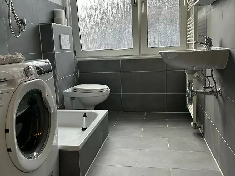 Immagine 6 di Appartamento in affitto  in Leonhardstraße a Wuppertal