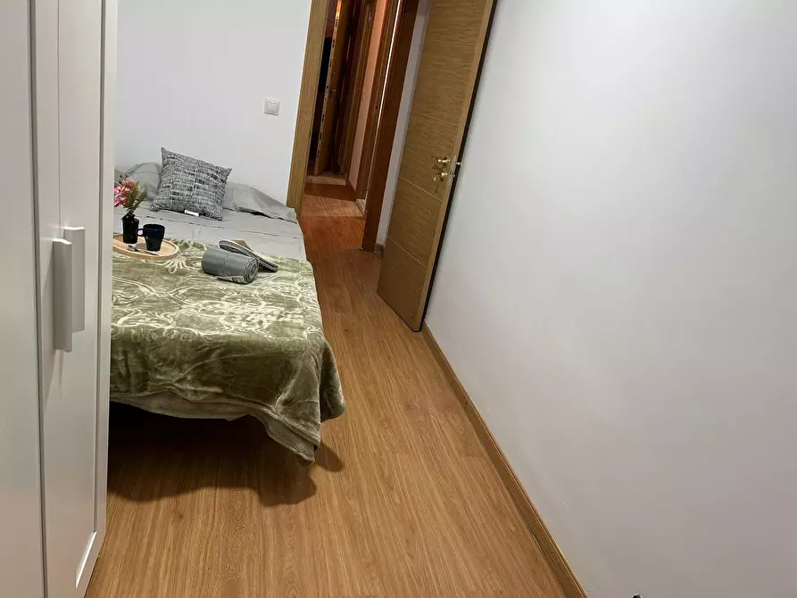 Immagine 2 di Camera in affitto  in Calle de Marcelo Usera a Madrid