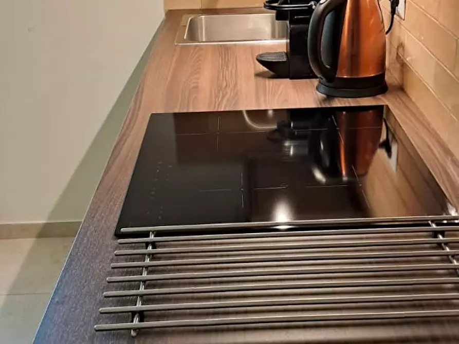 Immagine 4 di Appartamento in affitto  in Via Lorenzo Valla a Roma