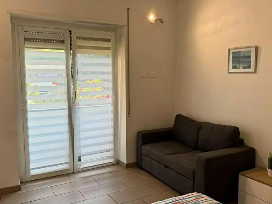 Immagine 10 di Appartamento in affitto  in Via Francesco Baracca a Rapallo