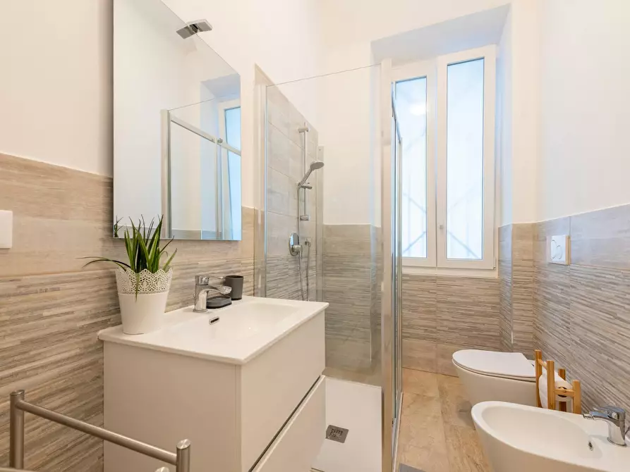 Immagine 10 di Camera in affitto  in Viale Giovanni da Cermenate a Milano