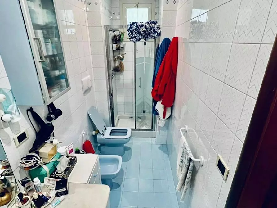 Immagine 3 di Camera in affitto  in Via Consalvo a Napoli