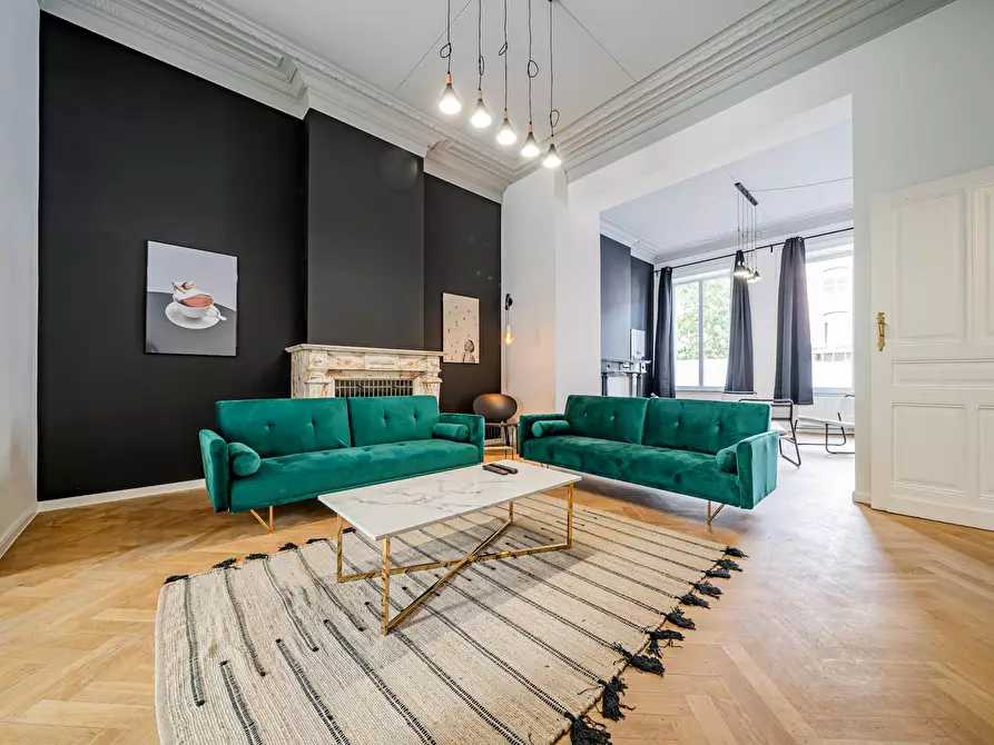 Immagine 5 di Camera in affitto  in Boulevard Solvay a Charleroi