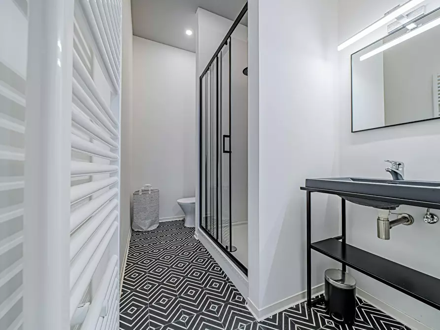 Immagine 4 di Camera in affitto  in Boulevard Solvay a Charleroi