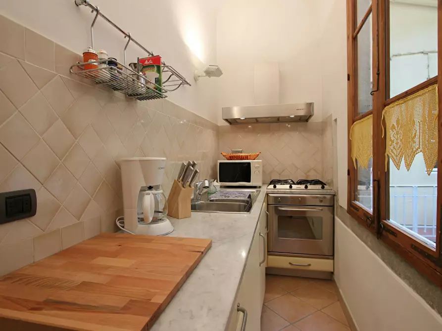 Immagine 8 di Appartamento in affitto  in Via del Castellaccio a Firenze