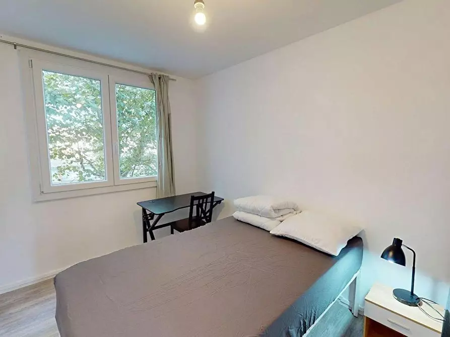 Immagine 1 di Camera in affitto  in Allée Jules Verne a Lille