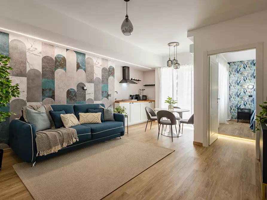 Immagine 1 di Appartamento in affitto  in Via Saluzzo a Roma