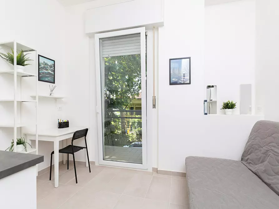 Immagine 1 di Appartamento in affitto  in Viale Fratelli Spazzoli a Forli'