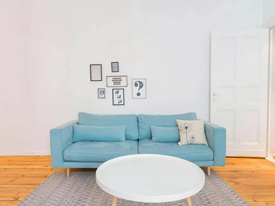 Immagine 1 di Appartamento in affitto  in Erich-Weinert-Straße a Berlin