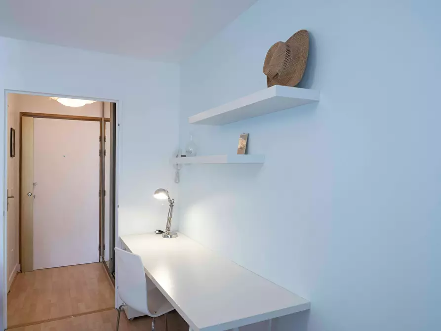 Immagine 2 di Appartamento in affitto  in Passage Thiéré a Paris