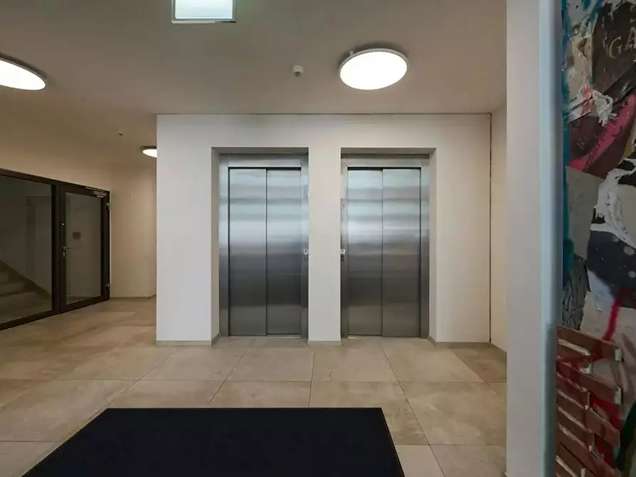 Immagine 8 di Appartamento in affitto  in Mainzer Landstraße a Frankfurt am Main