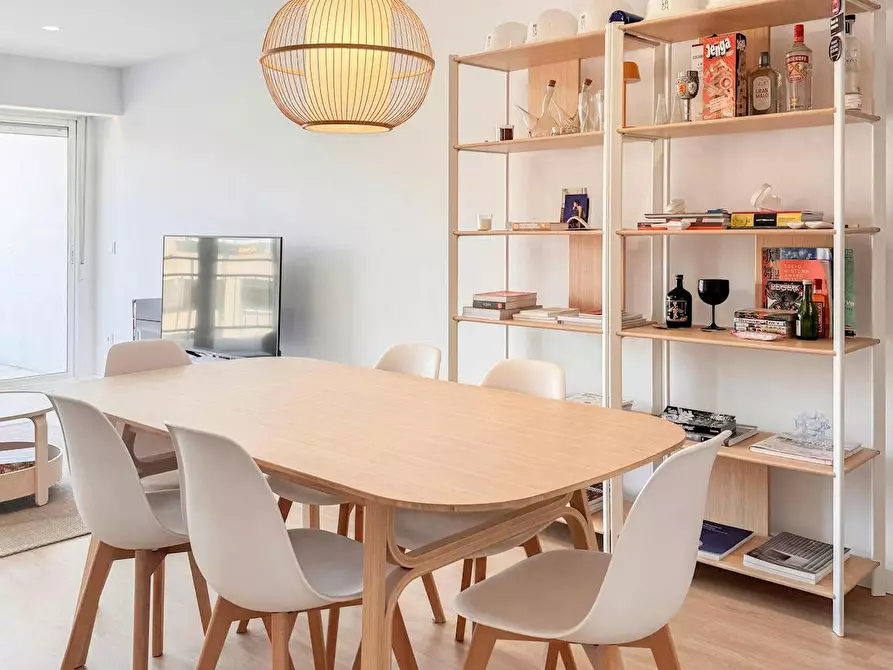 Immagine 5 di Camera in affitto  in Avinguda del Cid a Valencia