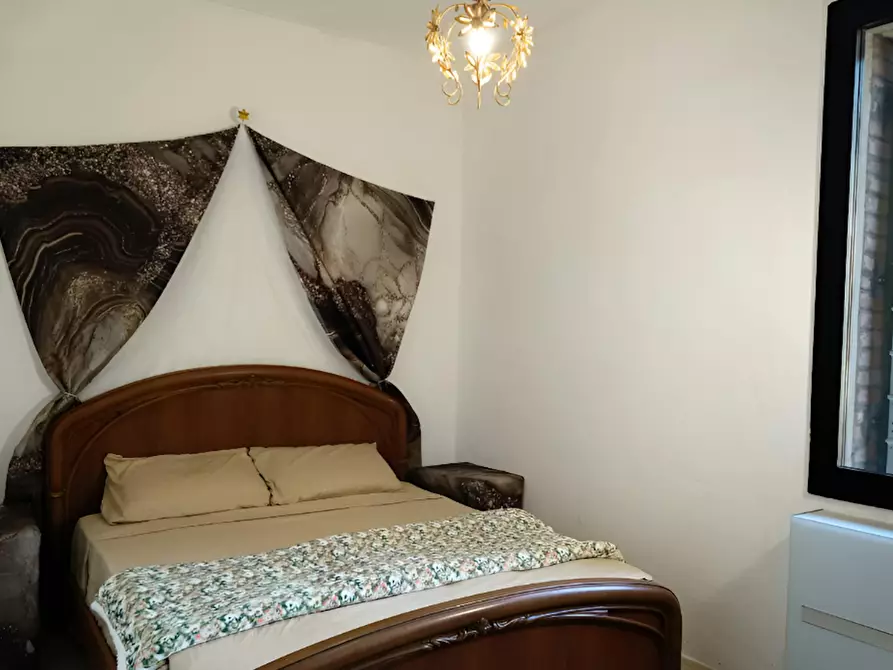 Immagine 1 di Camera in affitto  in Viale A. Volta a Battaglia Terme