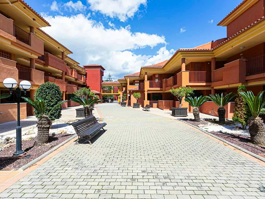 Immagine 1 di Appartamento in affitto  in Urbanización La Reserva a Marbella
