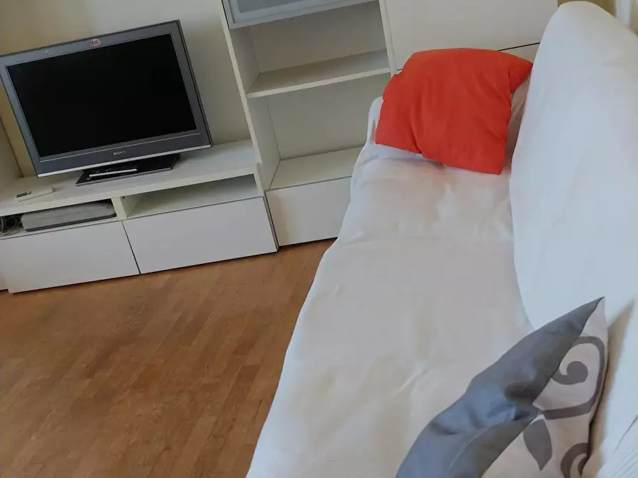 Immagine 5 di Camera in affitto  in Via Savonarola a Padova