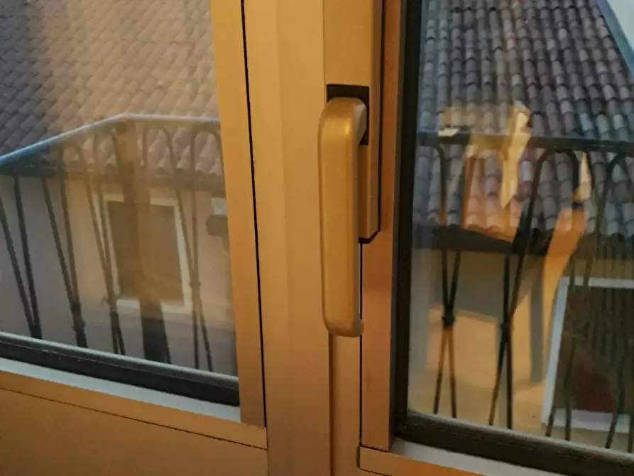 Immagine 3 di Camera in affitto  in Via Savonarola a Padova