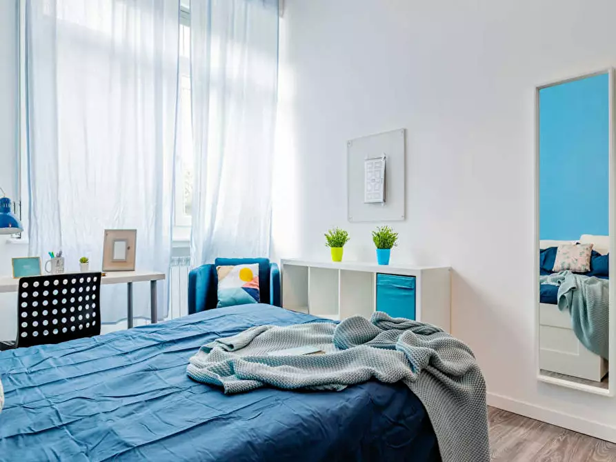 Immagine 2 di Camera in affitto  in Via Natale Battaglia a Milano