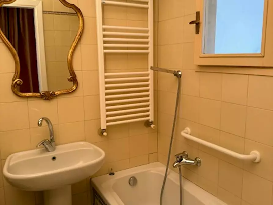 Immagine 7 di Appartamento in affitto  in Via Cecilio Stazio a Milano