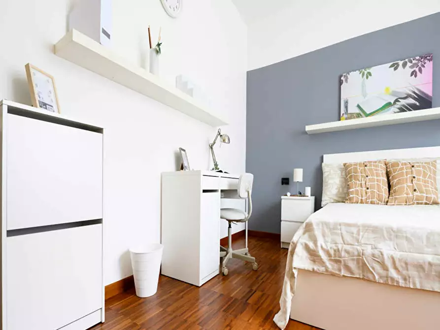 Immagine 7 di Camera in affitto  in Via Giovanni Pezzotti a Milano