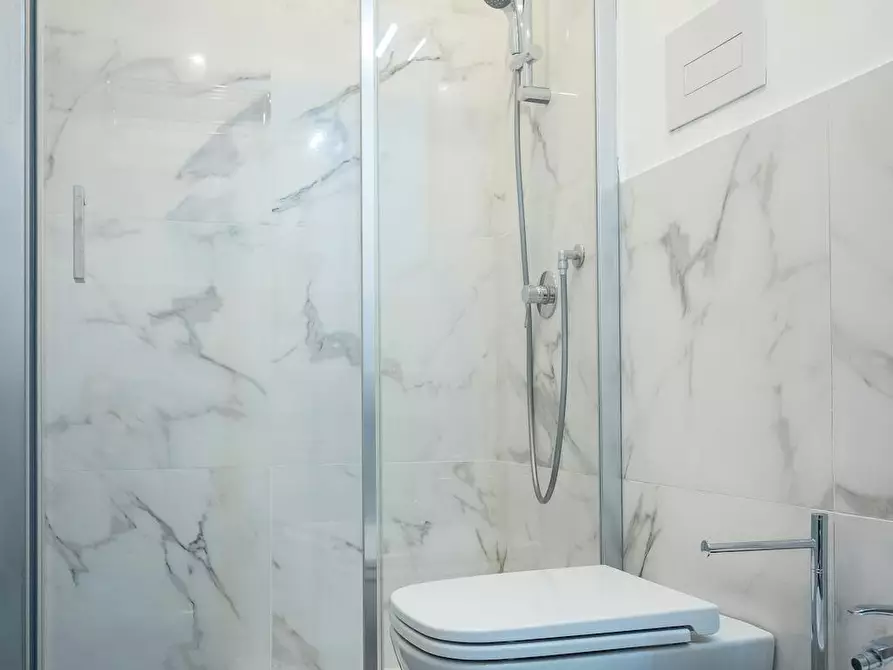 Immagine 10 di Appartamento in affitto  in Via Emerico Amari a Palermo