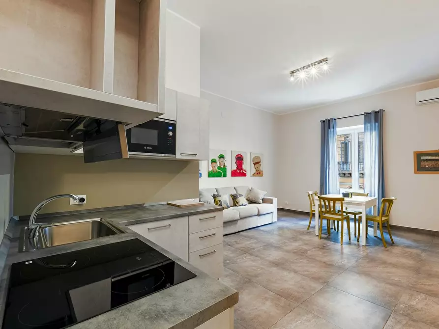 Immagine 3 di Appartamento in affitto  in Via Emerico Amari a Palermo