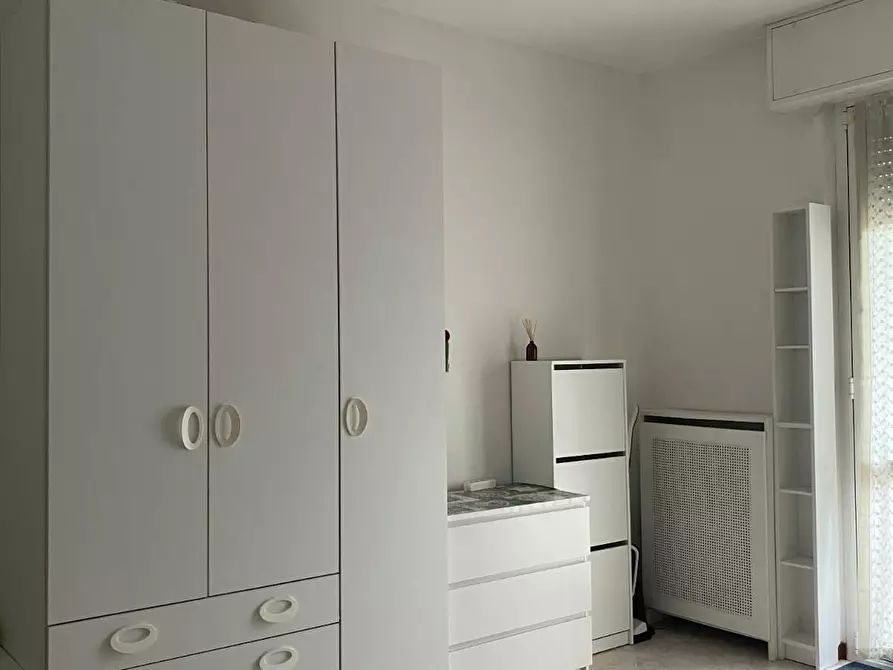 Immagine 1 di Camera in affitto  in Via Orbetello a Milano