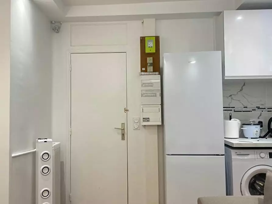Immagine 5 di Appartamento in affitto  in Rue Etienne Marey a Paris 20