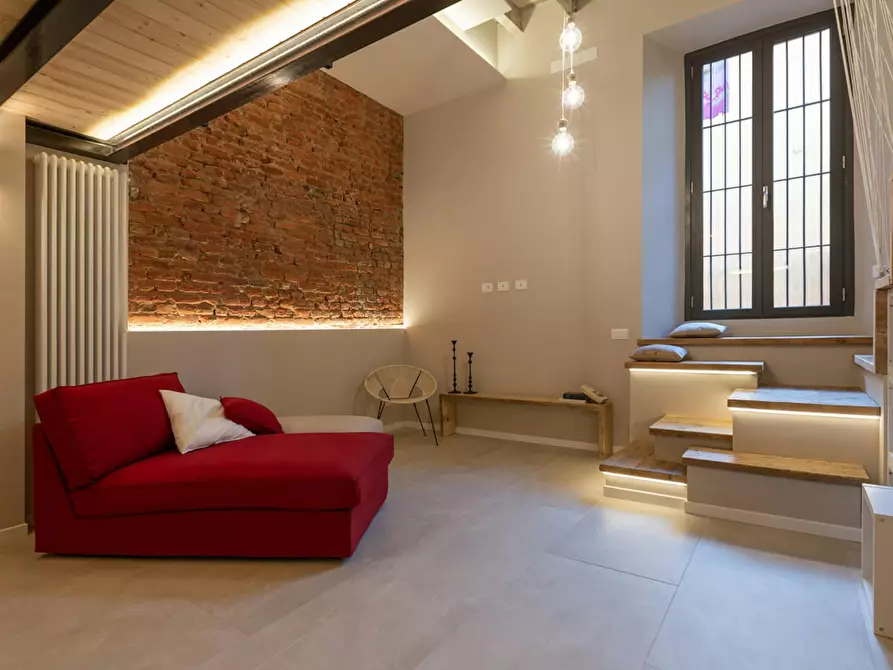 Immagine 3 di Casa indipendente in affitto  in Via Ottavio Rinuccini a Milano