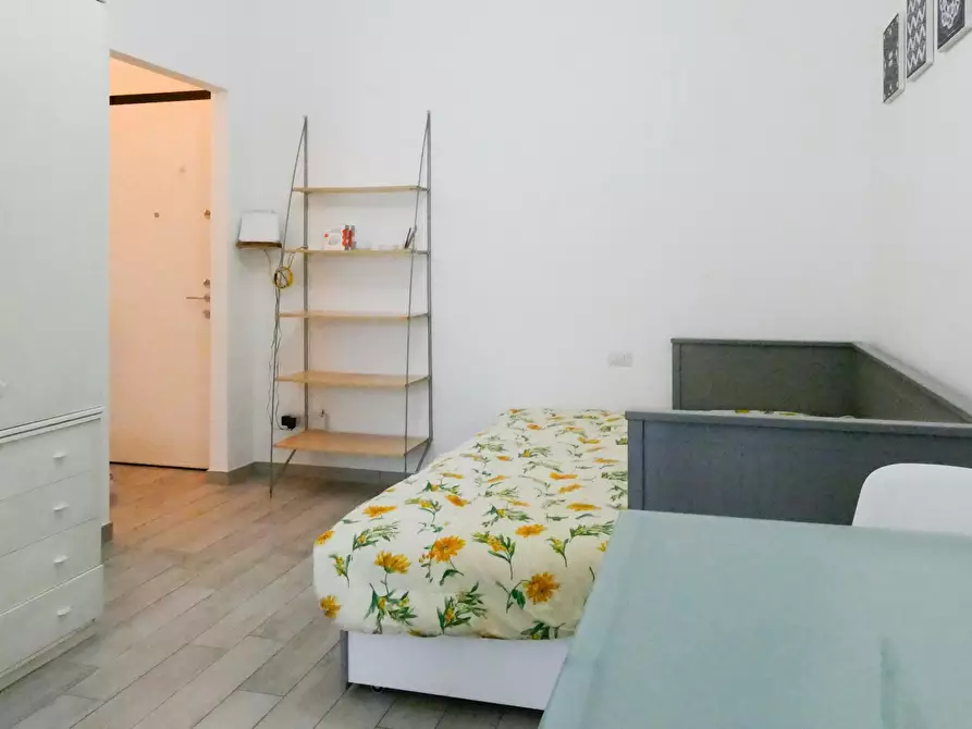 Immagine 8 di Appartamento in affitto  in Via Monte San Genesio a Milano