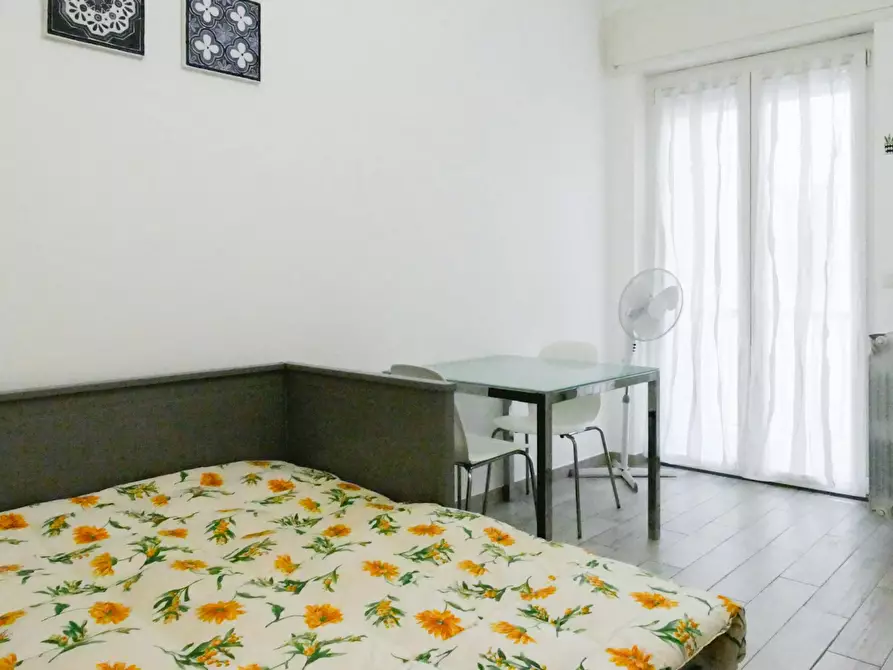 Immagine 5 di Appartamento in affitto  in Via Monte San Genesio a Milano