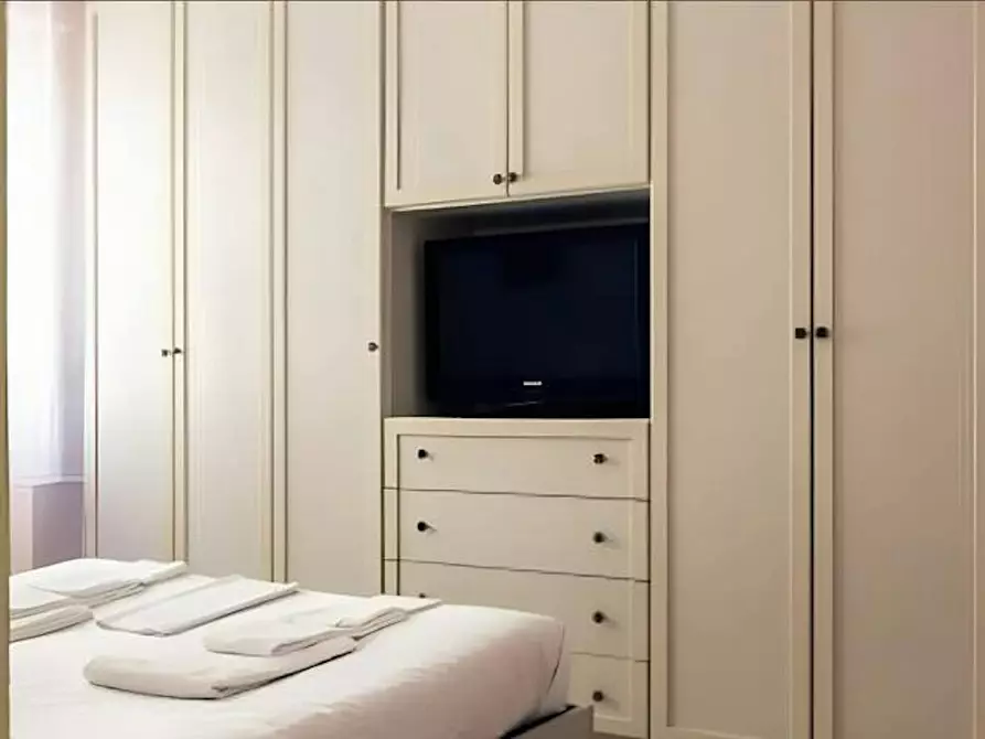 Immagine 3 di Appartamento in affitto  in Via della Torre a Milano