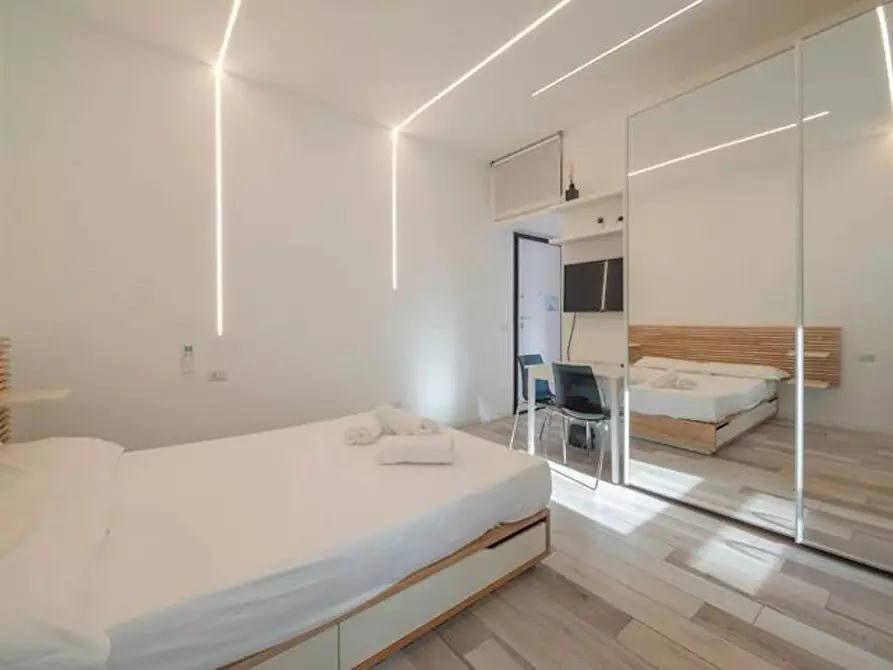 Immagine 5 di Appartamento in affitto  in Via Pompeo Cambiasi a Milano