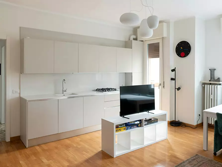 Immagine 2 di Appartamento in affitto  in Via Domodossola a Milano