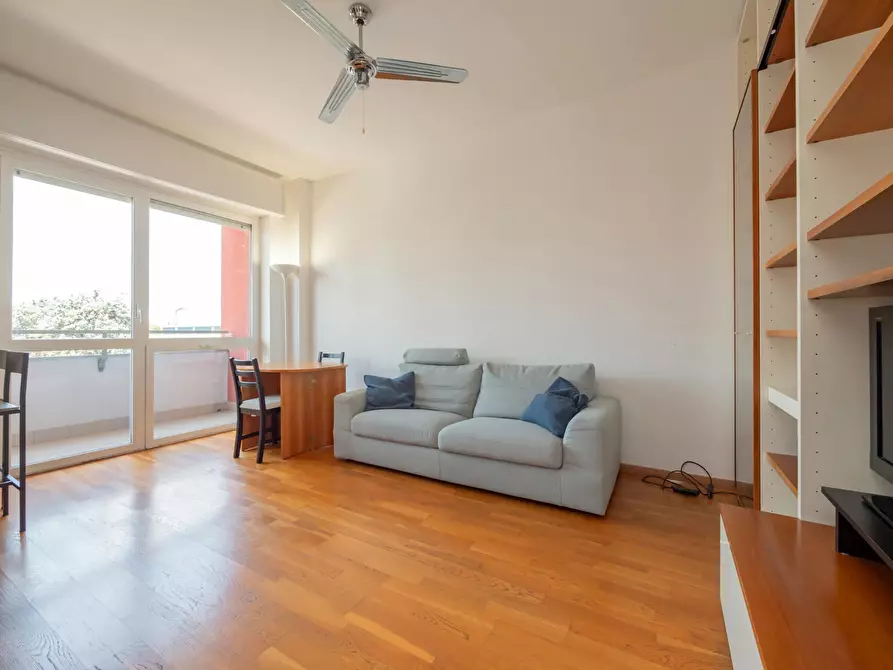 Immagine 3 di Appartamento in affitto  in Via Simone Martini a Milano