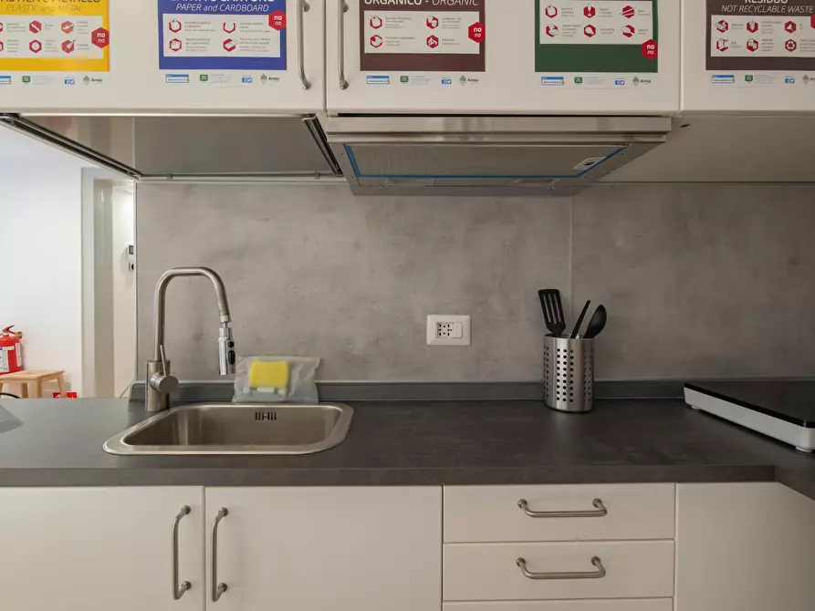 Immagine 6 di Appartamento in affitto  in Via Val Strona a Milano