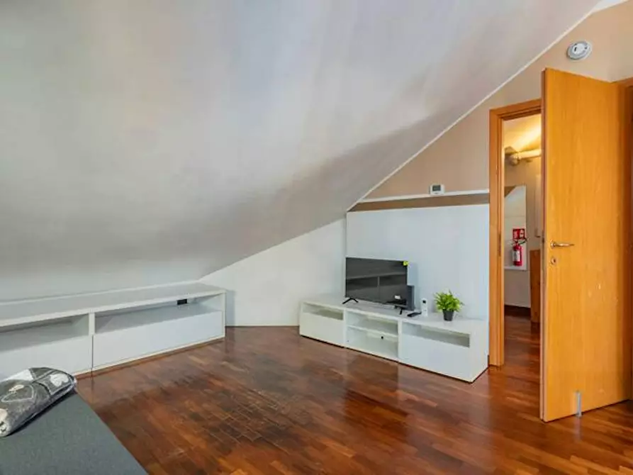 Immagine 4 di Appartamento in affitto  in Via Rogoredo a Milano