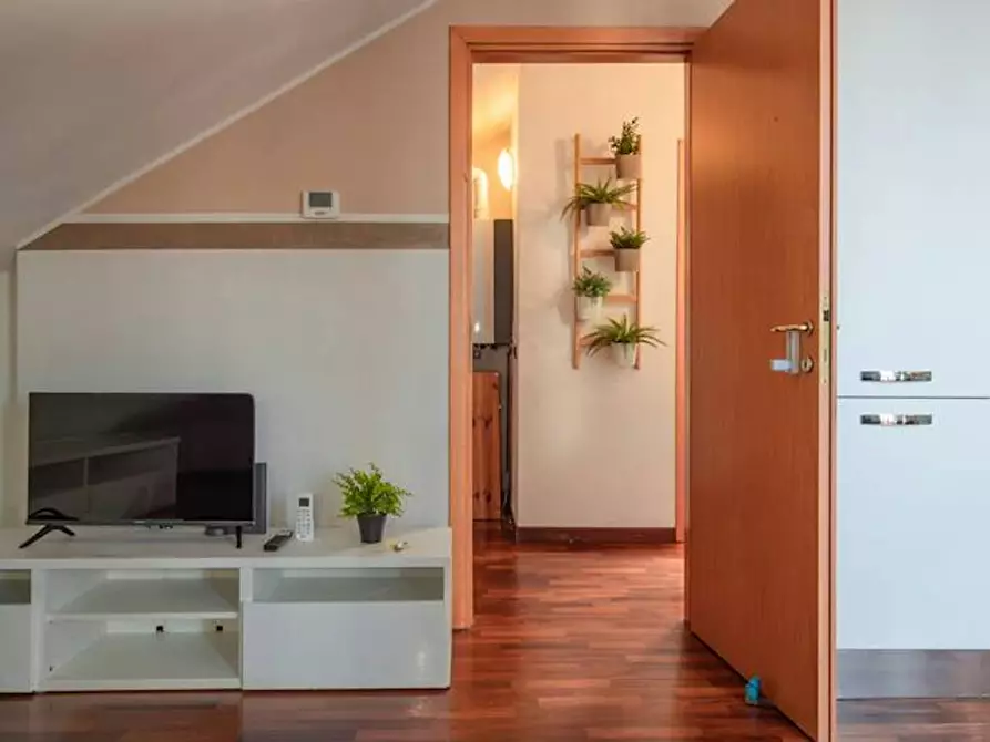 Immagine 5 di Appartamento in affitto  in Via Rogoredo a Milano